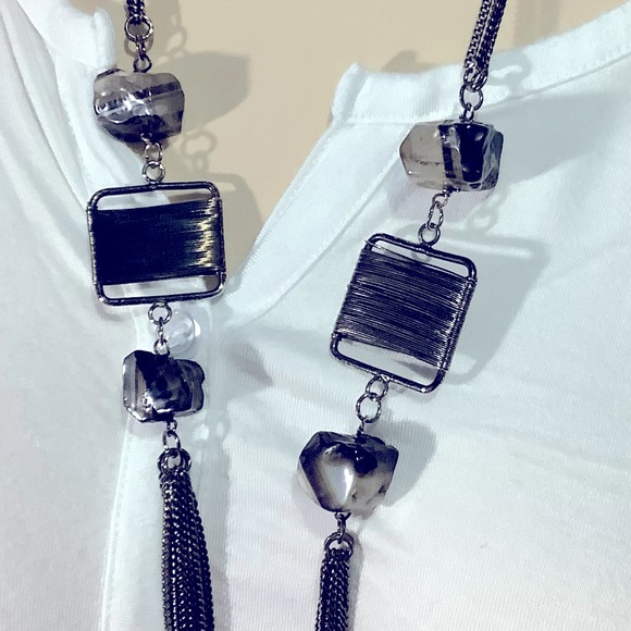 Gun metal fashion statement dangle necklace - Picture 3 of 4